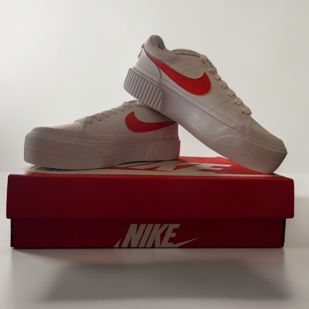 Nike Court Legacy Lift Platform Sneakers White Orange Size 5.5 Womens NEW